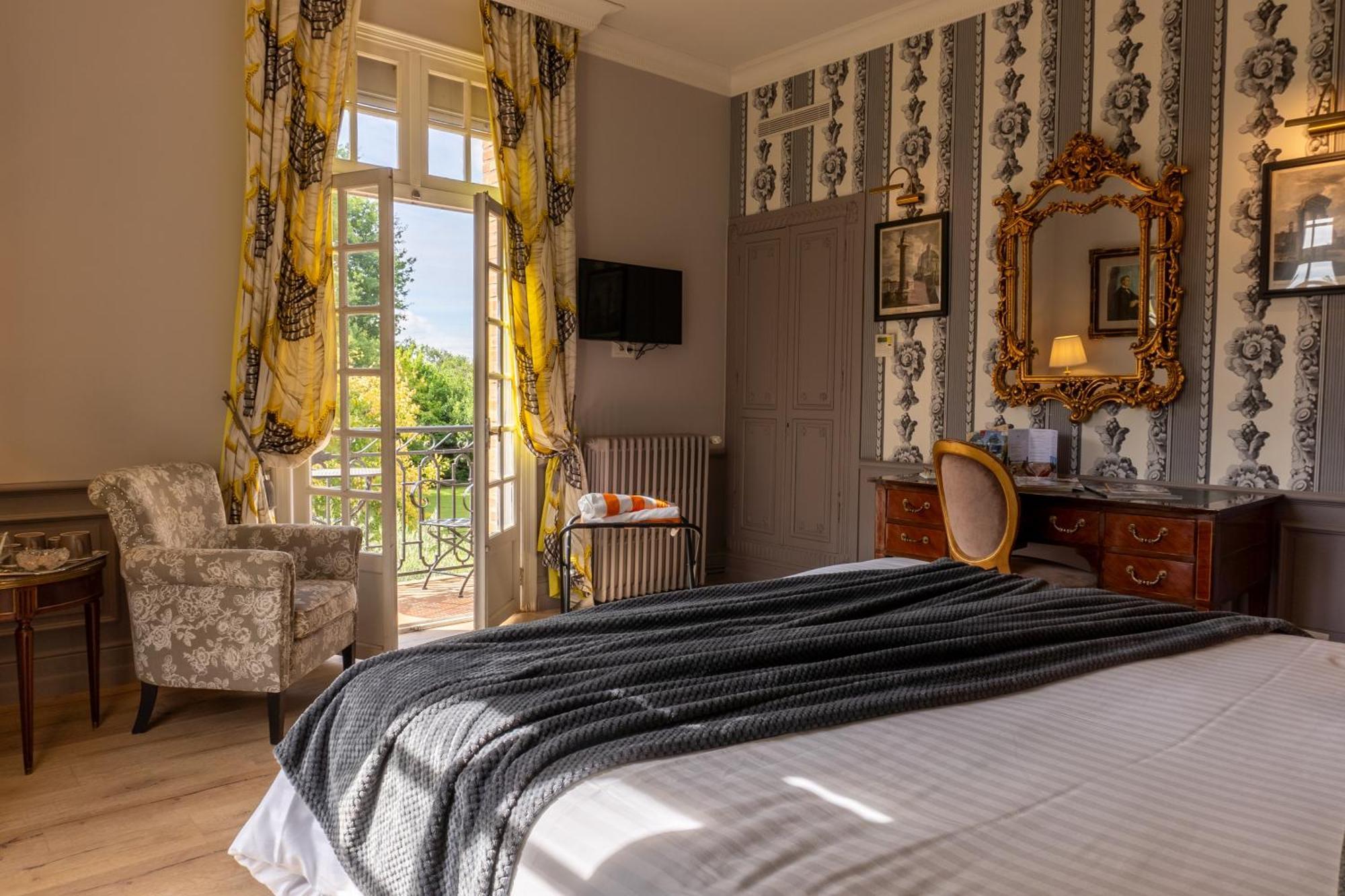 Castel Bois Marie, Maison D'Hotes Montauban Exterior foto A room at the hotel